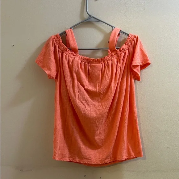 Motherhood Off-Shoulder Coral Blouse - Picture 5 of 7